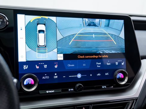 Used 2024 Lexus TX 500h AWD w/ Technology Package image 24