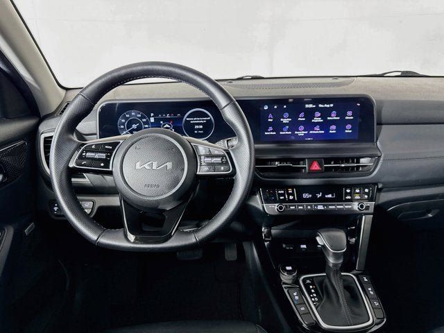 Certified 2024 Kia Seltos SX w/ SX Sunroof Package AWD/4WD image 24