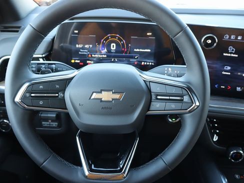 New 2026 Chevrolet Suburban High Country image 9