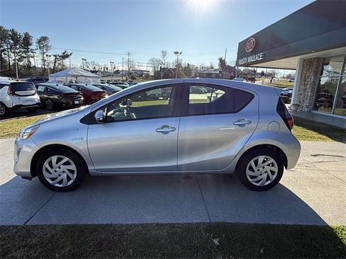 Used 2015 Toyota Prius C One image 25