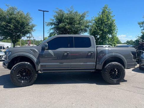 Used 2018 Ford F150 Raptor w/ Equipment Group 802A Luxury AWD/4WD image 4