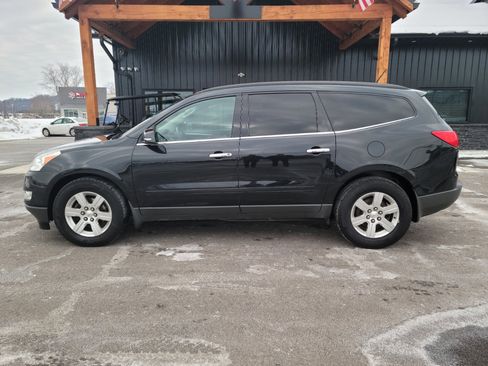 Used 2012 Chevrolet Traverse LT image 21