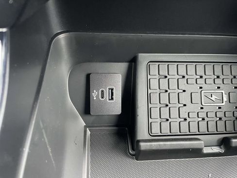 New 2025 Ford F150 XLT w/ Equipment Group 302A MID image 7