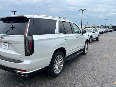 Used 2023 Cadillac Escalade Premium Luxury w/ LPO, Floor Liner Package AWD/4WD image 7