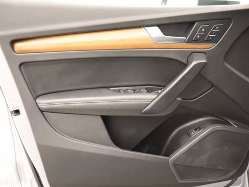 Used 2021 Audi Q5 2.0T Premium Plus image 17