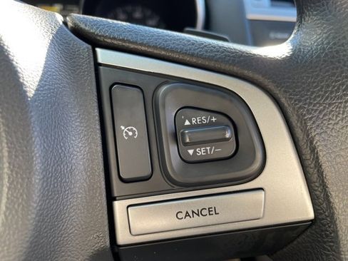 Used 2017 Subaru Legacy 2.5i w/ Alloy Wheel Package image 14