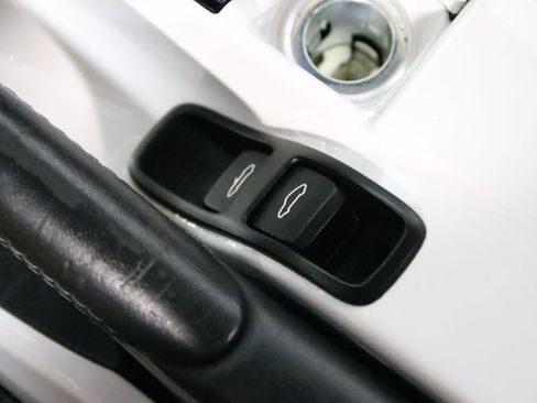 Used 2012 Porsche Boxster S RWD image 63