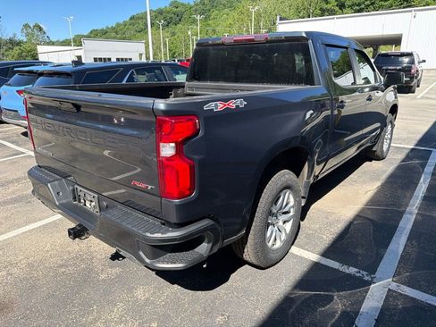 Used 2022 Chevrolet Silverado 1500 RST AWD/4WD image 9