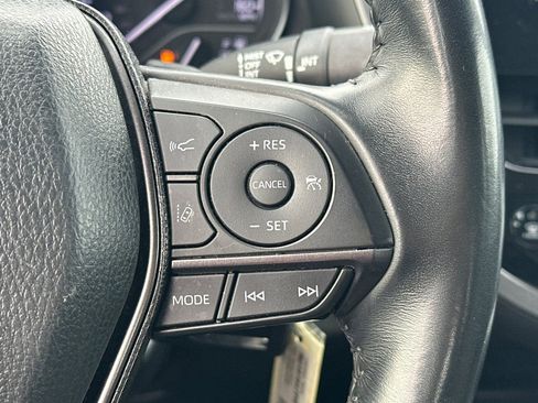 Used 2024 Toyota Camry SE image 37