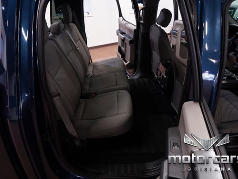 Used 2015 Ford F150 XLT w/ Equipment Group 302A Luxury image 37