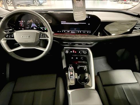 New 2025 Audi Q5 Premium Plus image 5