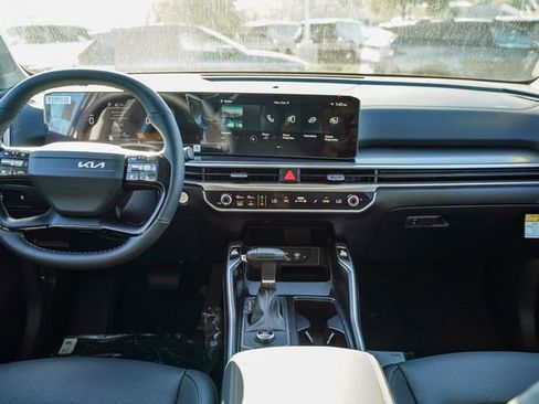 New 2026 Kia Sorento S w/ S Panoramic Sunroof Package image 14