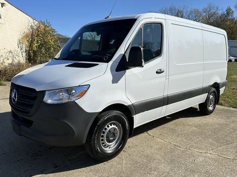 New 2025 Mercedes-Benz Sprinter 2500 image 1
