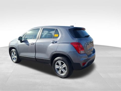 Used 2020 Chevrolet Trax LS image 10