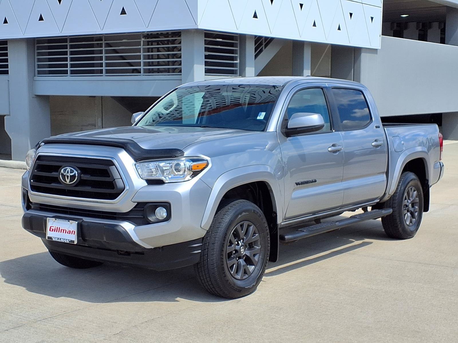 Used 2021 Toyota Tacoma SR5 RWD image 24