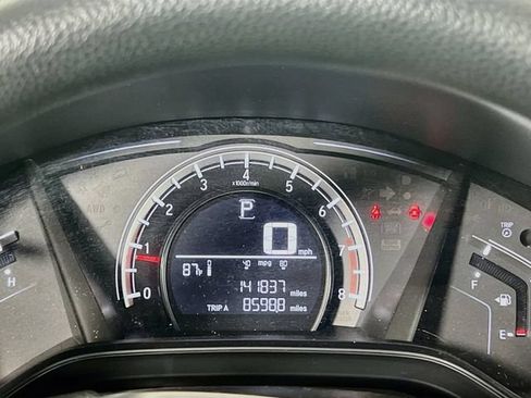 Used 2019 Honda CR-V LX image 8