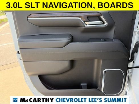 Used 2024 GMC Sierra 1500 SLT w/ SLT Premium Plus Package AWD/4WD image 41