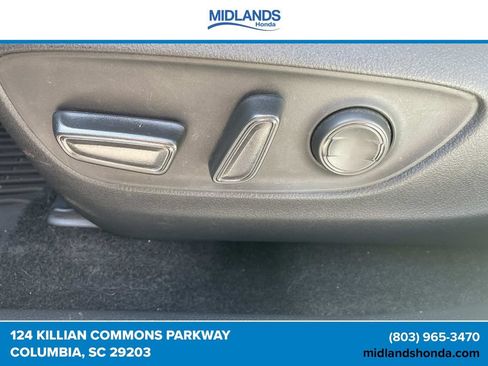Used 2024 Toyota RAV4 XLE w/ Convenience Package FWD image 18