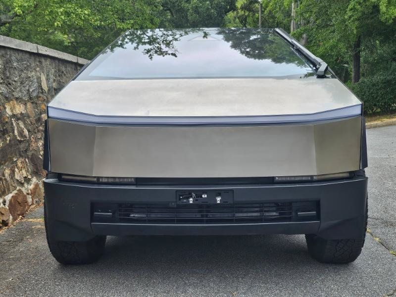 Used 2024 Tesla Cybertruck AWD Crew Cab image 6