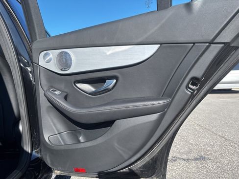 Used 2021 Mercedes-Benz C 300 Sedan w/ Premium Package image 21