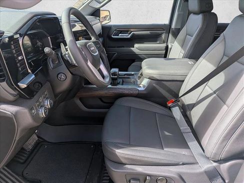 New 2026 GMC Sierra 1500 SLT w/ SLT Premium Package image 4
