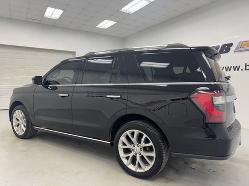 Used 2019 Ford Expedition Limited w/ Equipment Group 302A AWD/4WD image 7