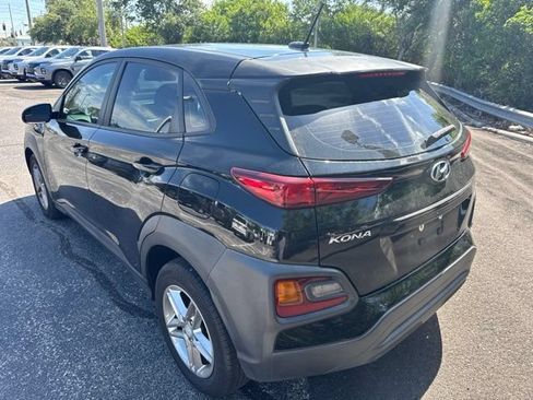 Used 2020 Hyundai Kona SE FWD image 6