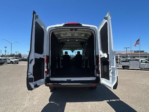 New 2026 Ford Transit 250 148 Medium Roof w/ Load Area Protection Package RWD image 14