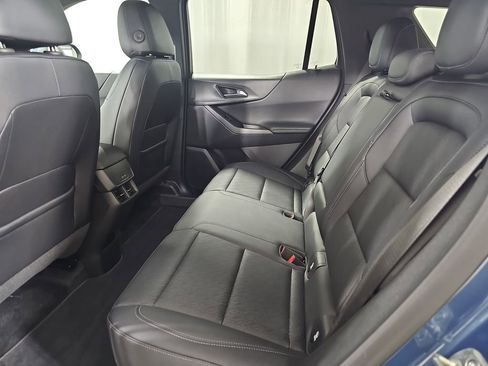Used 2025 Chevrolet Equinox LT w/ Convenience Package II AWD/4WD image 18