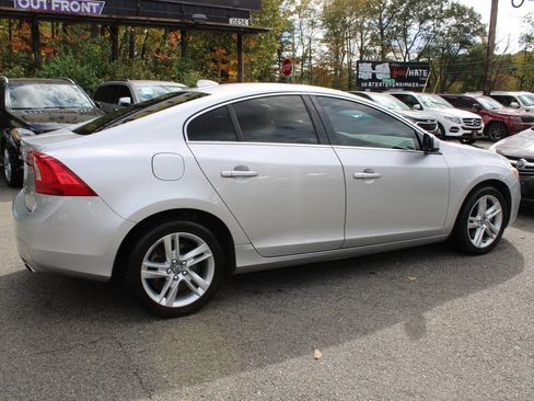 Used 2015 Volvo S60 T5 Premier image 7