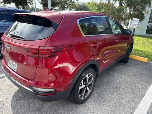 Used 2021 Kia Sportage LX FWD image 3
