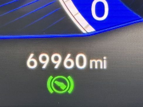 Used 2024 Volkswagen Tiguan Wolfsburg Edition image 22