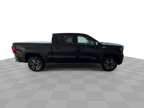 Used 2024 GMC Sierra 1500 AT4 w/ Technology Package AWD/4WD image 9