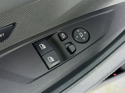 Certified 2022 BMW M4 Competition w/ Executive Package image 18