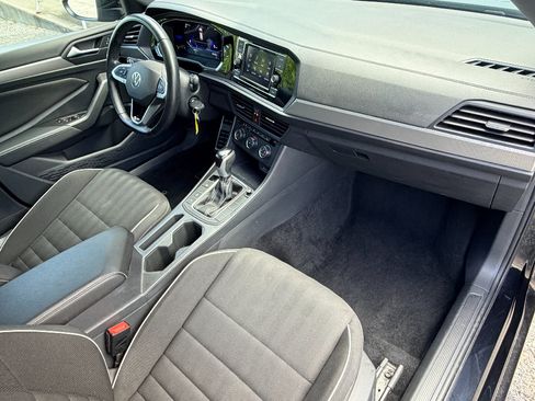 Used 2024 Volkswagen Jetta Sport FWD image 19