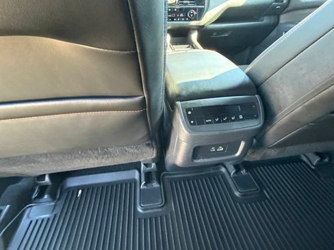 Used 2024 Nissan Pathfinder Rock Creek AWD/4WD image 29