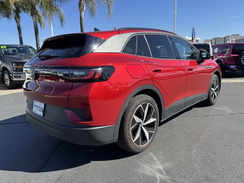 Certified 2025 Volkswagen ID.4 Pro S image 10