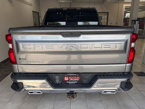Used 2020 Chevrolet Silverado 1500 LTZ w/ LTZ Premium Package AWD/4WD image 3