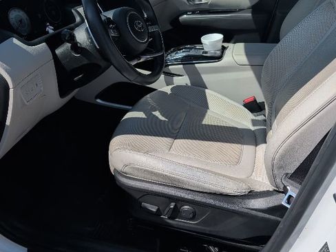 Used 2023 Hyundai Tucson Limited w/ Cargo Package FWD image 9
