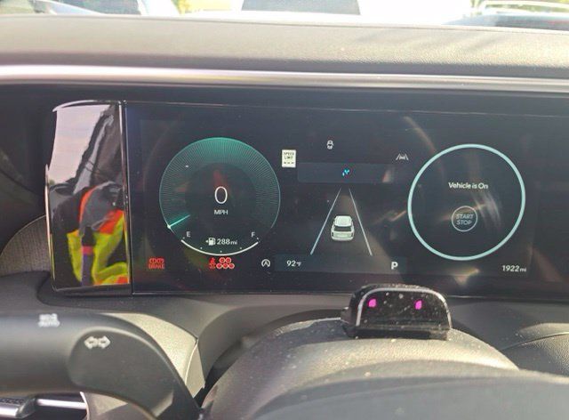 Used 2026 Hyundai Palisade Limited AWD/4WD image 10