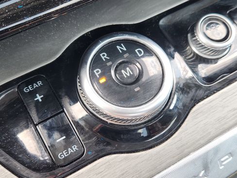Used 2025 Ford Expedition Max Platinum AWD/4WD image 21