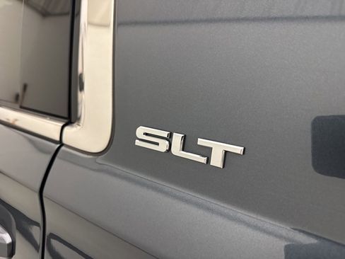 Used 2020 GMC Yukon XL SLT image 26