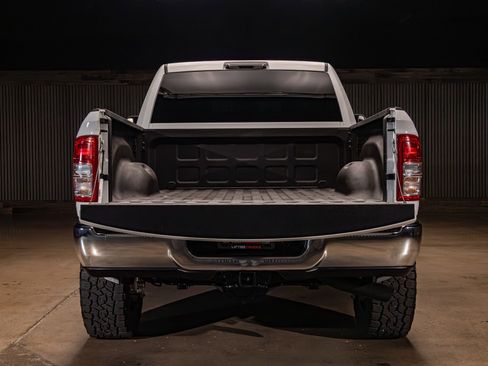 Used 2022 RAM 2500 Big Horn AWD/4WD image 8
