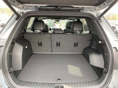 New 2026 GMC Terrain Elevation w/ Elevation Premium Package AWD/4WD image 5