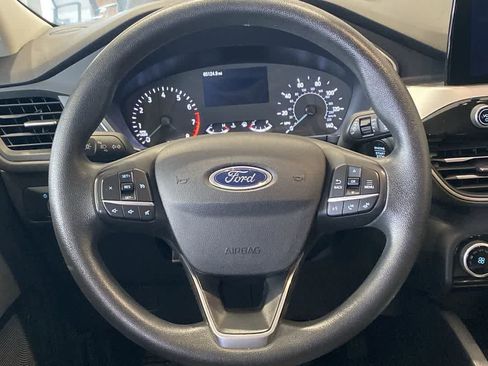 Used 2022 Ford Escape SE AWD/4WD image 17