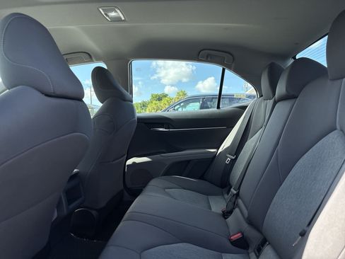Used 2022 Toyota Camry LE FWD image 22