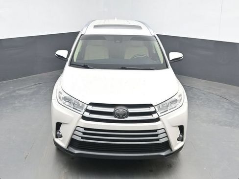 Used 2018 Toyota Highlander XLE FWD image 14