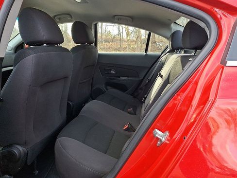 Used 2014 Chevrolet Cruze LT image 39
