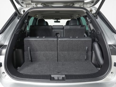 Used 2023 Mitsubishi Outlander SE FWD image 12