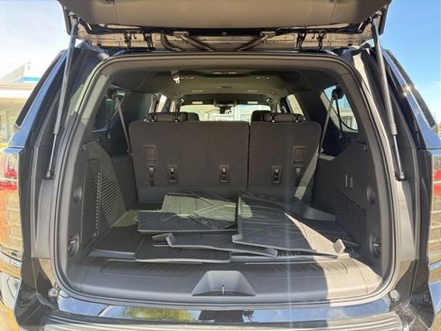 New 2026 Chevrolet Suburban LS image 24